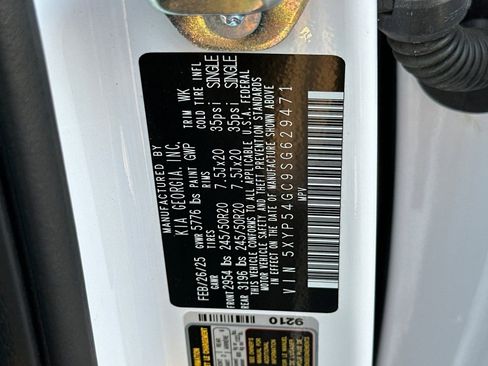 Used 2025 Kia Telluride SX image 32