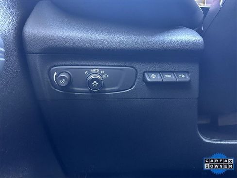 Used 2023 Buick Envision Avenir image 22