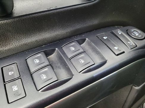 Used 2019 Chevrolet Silverado 1500 LT RWD image 27