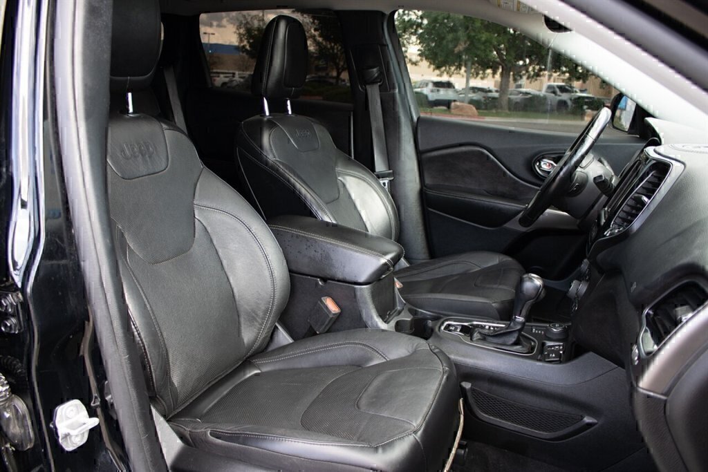 Used 2021 Jeep Cherokee Limited AWD/4WD image 73