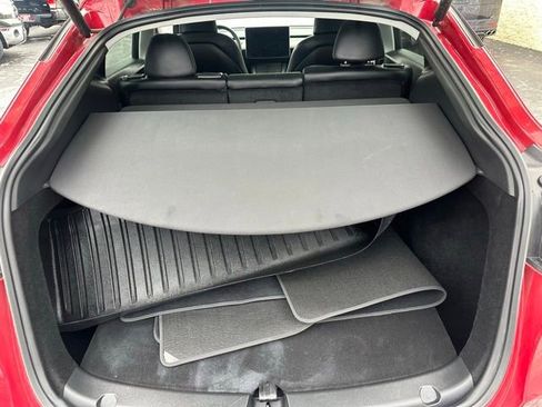 Used 2023 Tesla Model Y Long Range image 16