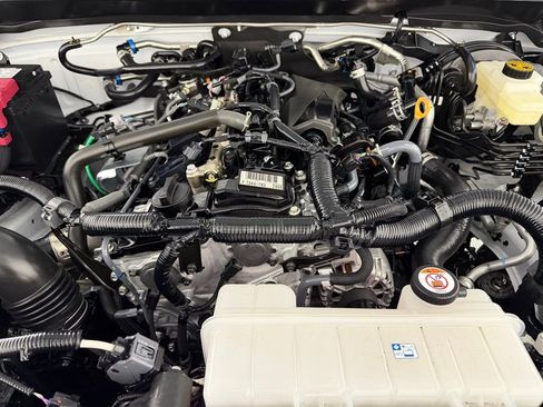 Used 2026 Toyota Tacoma SR5 AWD/4WD image 33