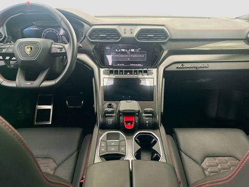 Used 2024 Lamborghini Urus S AWD/4WD image 13