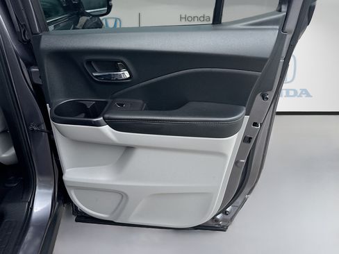 Certified 2022 Honda Ridgeline RTL-E image 31