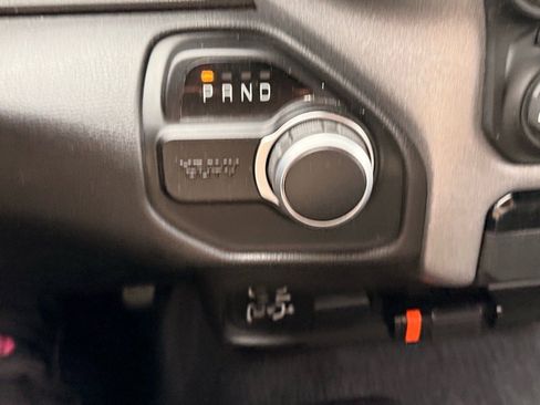 Used 2024 RAM 2500 Tradesman w/ Chrome Appearance Group image 21