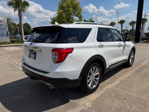 Used 2022 Ford Explorer Limited w/ Equipment Group 301A RWD image 5