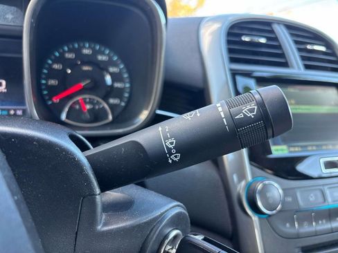 Used 2013 Chevrolet Malibu LT image 23