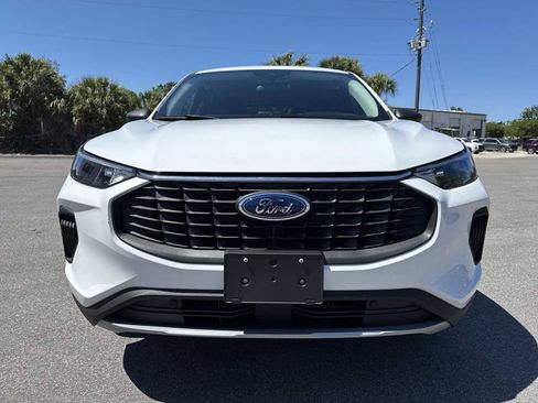Used 2025 Ford Escape Active AWD/4WD image 15