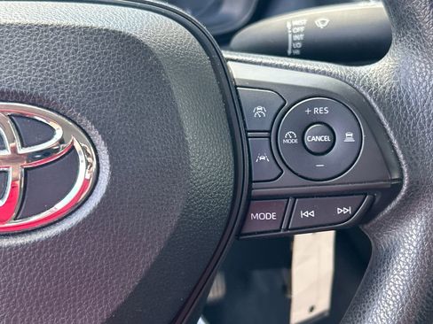 Used 2023 Toyota Corolla LE FWD image 21