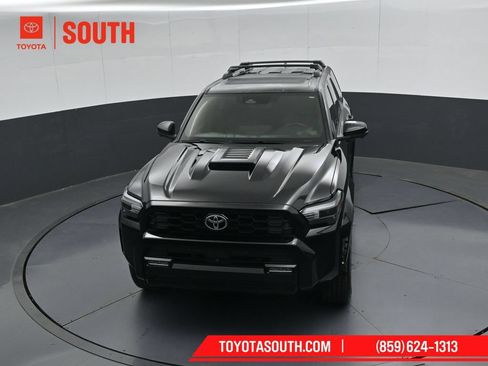 Used 2025 Toyota 4Runner TRD Sport Premium AWD/4WD image 52