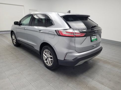 Used 2023 Ford Edge SEL image 5