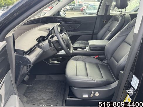 Used 2026 Lincoln Nautilus Premier w/ Equipment Group 102A AWD/4WD image 26
