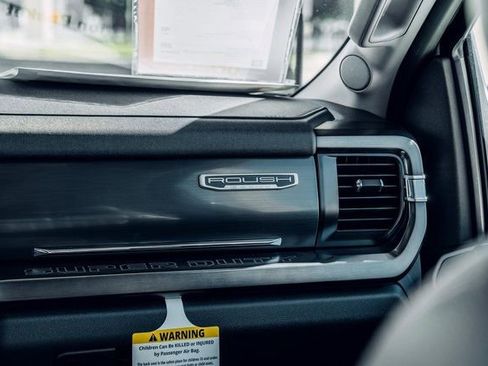 New 2026 Ford F250 Lariat w/ Black Appearance Package image 38