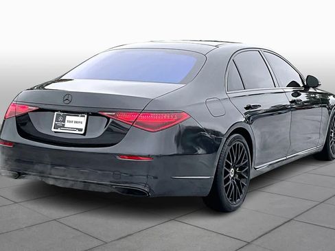 Used 2022 Mercedes-Benz S 500 4MATIC image 11