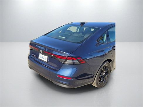 New 2025 Honda Accord SE image 6