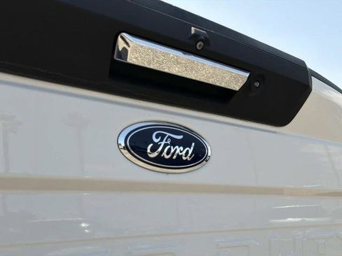 Certified 2020 Ford F250 Lariat w/ Lariat Value Package AWD/4WD image 9