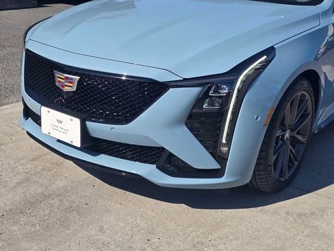 Used 2026 Cadillac CT5 V Blackwing w/ Carbon Fiber 2 Package RWD image 10