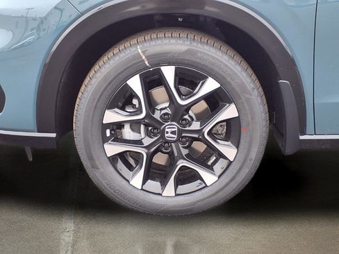 New 2026 Honda HR-V EX-L image 11