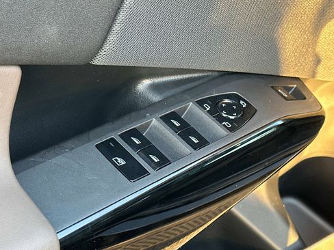 New 2026 BMW X3 xDrive30 w/ Premium Package image 19