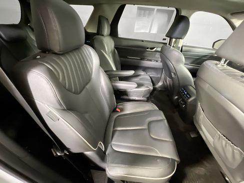 Used 2023 Hyundai Palisade Limited image 28