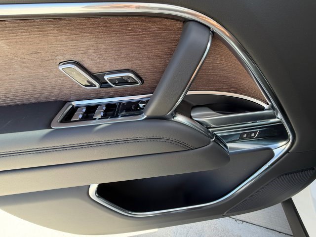 New 2027 Land Rover Range Rover SE AWD/4WD image 11
