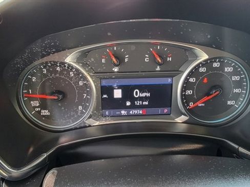 Used 2022 Chevrolet Equinox RS w/ RS Leather Package image 26