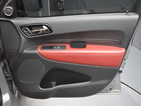 Used 2022 Dodge Durango R/T w/ Blacktop Package AWD/4WD image 8