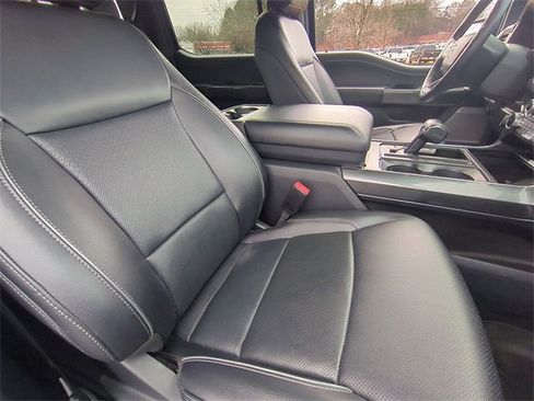 Used 2022 Ford F150 Lariat w/ Equipment Group 502A High image 34