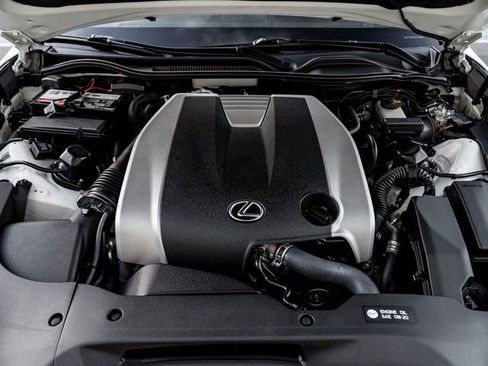 Used 2017 Lexus RC 350 F Sport image 33