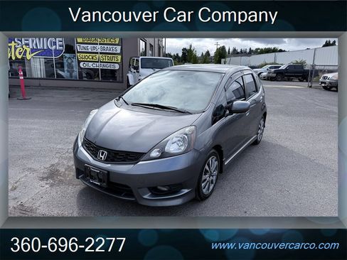 Used 2013 Honda Fit Sport image 2