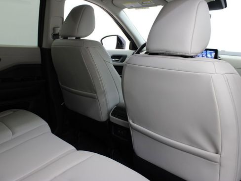 New 2026 Nissan Pathfinder SL AWD/4WD image 19