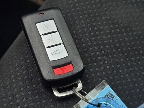 Used 2024 Mitsubishi Eclipse Cross SE AWD/4WD image 31