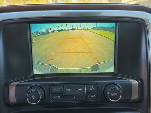 Used 2017 Chevrolet Silverado 1500 High Country AWD/4WD image 18