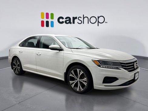Used 2022 Volkswagen Passat 2.0T SE image 7