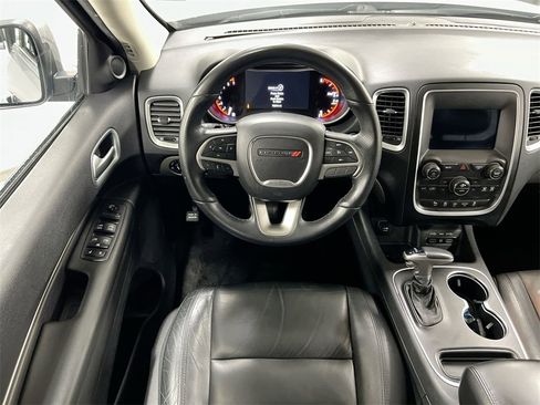 Used 2019 Dodge Durango SXT image 19
