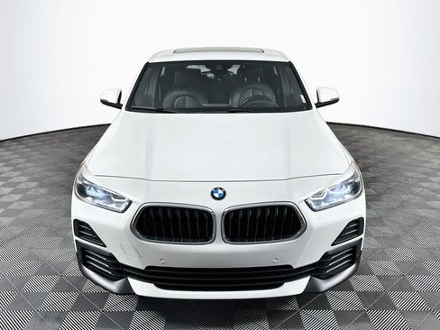 Used 2022 BMW X2 sDrive28i w/ Convenience Package FWD image 2