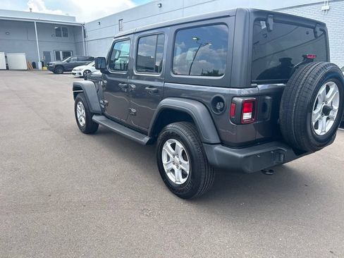 Used 2021 Jeep Wrangler Unlimited Sport AWD/4WD image 7