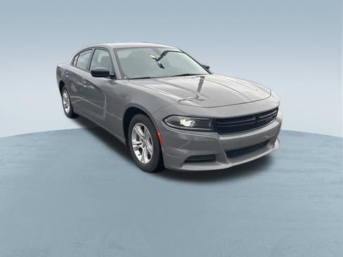 Used 2023 Dodge Charger SXT image 4