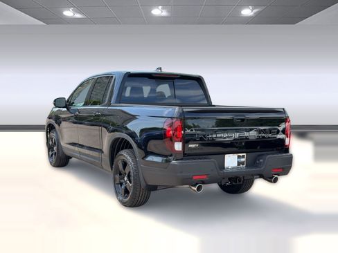 New 2026 Honda Ridgeline Black Edition image 3