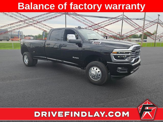 Used 2025 RAM 3500 Limited w/ Towing Technology Group AWD/4WD image 1