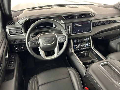 Used 2023 GMC Yukon Denali w/ LPO, Floor Liner Package image 11