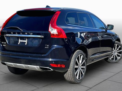 Used 2017 Volvo XC60 T6 Inscription w/ Climate Package image 13