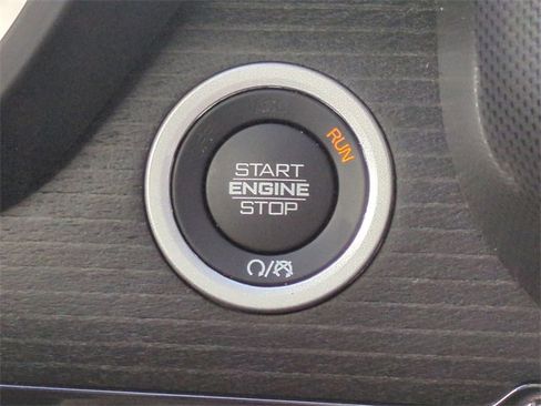 Used 2024 RAM 1500 Limited image 35