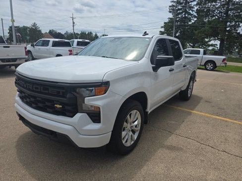 Used 2023 Chevrolet Silverado 1500 Custom RWD image 13