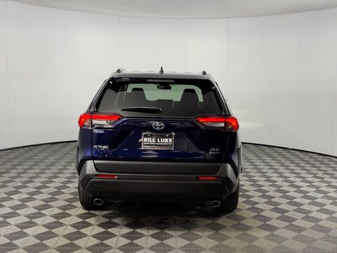 Used 2025 Toyota RAV4 XLE Premium image 8