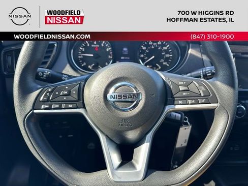 Used 2021 Nissan Rogue Sport S image 41