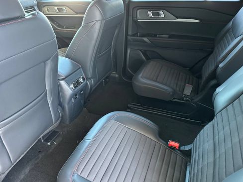 New 2026 Ford Explorer ST-Line w/ ST-Line Street Pack AWD/4WD image 13