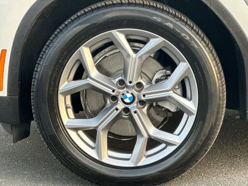 Used 2023 BMW X3 xDrive30i image 28