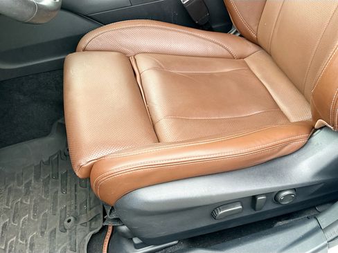 Used 2022 Subaru Outback Touring XT image 19