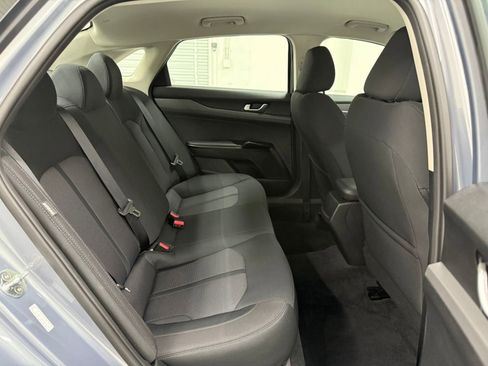 Used 2021 Kia K5 LX image 38